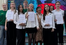 Erfolgreiche DSD I-Prüfung am Gymnasium Nr. 68