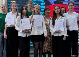 Erfolgreiche DSD I-Prüfung am Gymnasium Nr. 68