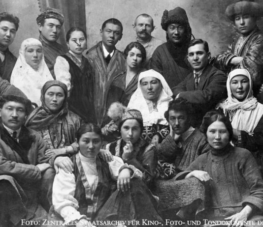 Der Tenor der kasachischen Steppe