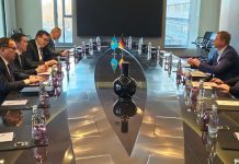 Austausch auf hoher Ebene