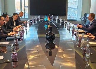 Austausch auf hoher Ebene