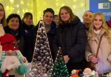 Der erste Weihnachtsmarkt auf dem Gelände des Deutschen Generalkonsulats in Almaty: Ein Fest voller Zimt- und Glühweinduft