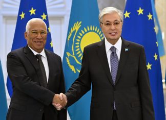 EU und Kasachstan beginnen Verhandlungen über Visaerleichterungen und vertiefte Partnerschaft