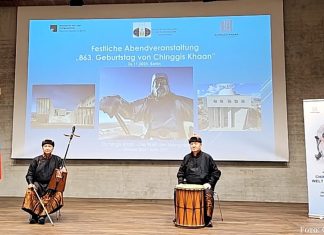 Festliche Abendveranstaltung zum 863. Geburtstag von Chinggis Khaan der Botschaft der Mongolei und des Museums für Vor- und Frühgeschichte