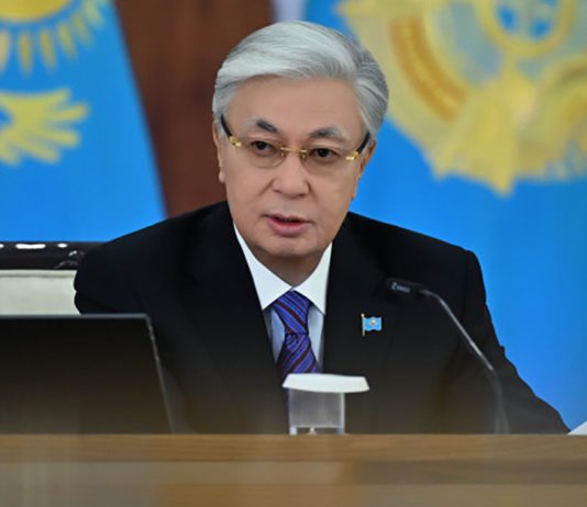 Kasachstan verabschiedet Gesetzespaket zur Einschränkung von Informationen über LGBT-Themen