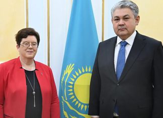 Außenminister Koscherbajew empfängt deutsche Botschafterin Iwersen