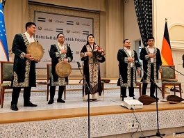 Alisher Navoi und Miniaturkunst in der Botschaft der Republik Usbekistan