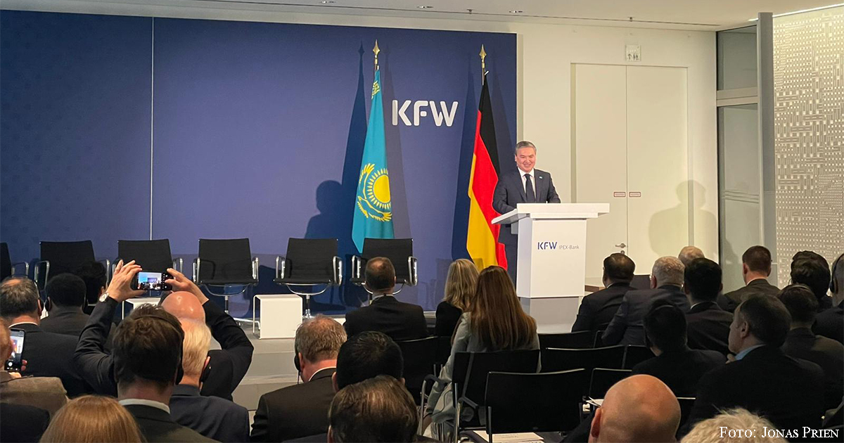 07_Frankfurt diskutiert Ausbau des Kasachstangeschäfts_04