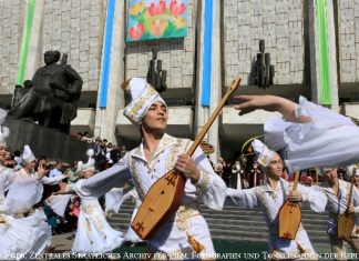 Nauryz: Vom Verbot zum nationalen Symbol der Erneuerung