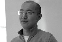 Adil Kabzhanov: „Das Erlernen einer Sprache ist eine Investition in die eigene Zukunft“