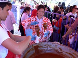 Essen, Singen und Tanzen, bis es regnet