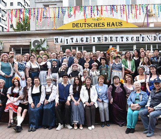 Delegation aus Deutschland besucht Kulturtage im Deutschen Haus in Almaty