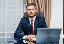 Yevgeniy Bolgert ist Parlamentsabgeordneter im Kurultai Kasachstans