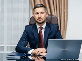 Yevgeniy Bolgert ist Parlamentsabgeordneter im Kurultai Kasachstans