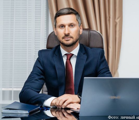 Yevgeniy Bolgert ist Parlamentsabgeordneter im Kurultai Kasachstans