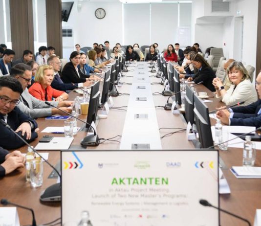 Neue Masterprogramme stärken deutsch-kasachische Zusammenarbeit in Aktau