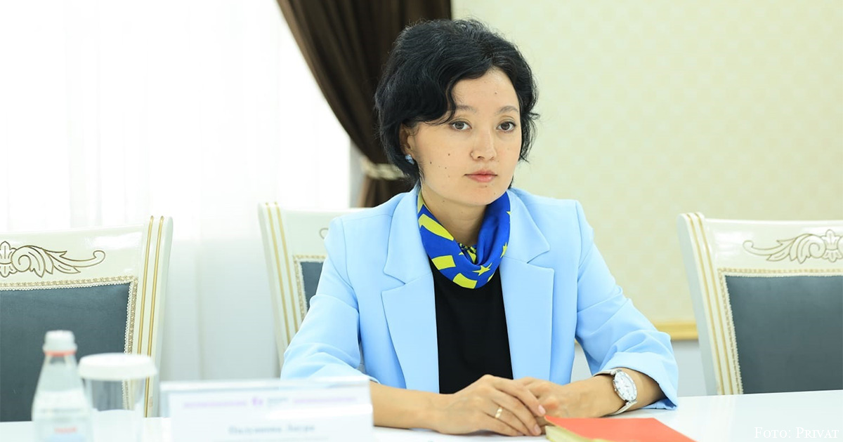36_Laura Paluanova_01