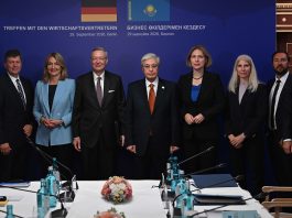 Tokajew wirbt in Berlin für engere Wirtschaftsbeziehungen Tokajew wirbt in Berlin für engere Wirtschaftsbeziehungen