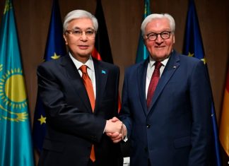 Tokajew und Steinmeier beraten über bilaterale Beziehungen