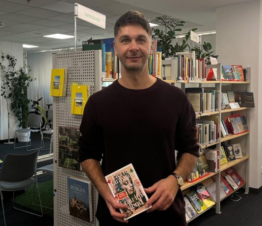 Bestsellerautor Pierre Jarawan in Kasachstan